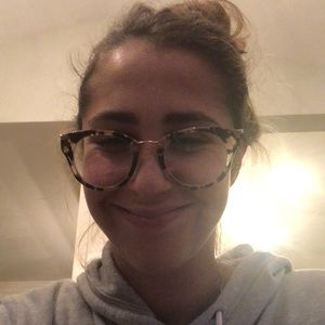 Meet your Posher, Shelley